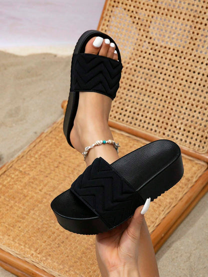 Ladies' Casual Fashionable Diamond Patterned Thick-Soled Increase High Slippers, Outdoor Beach Comfy Flip Flops